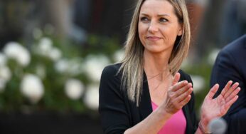 Valentina Vezzali età, studi, Olimpiadi, ex marito, figli tutto sulla star dell’Isola dei Famosi